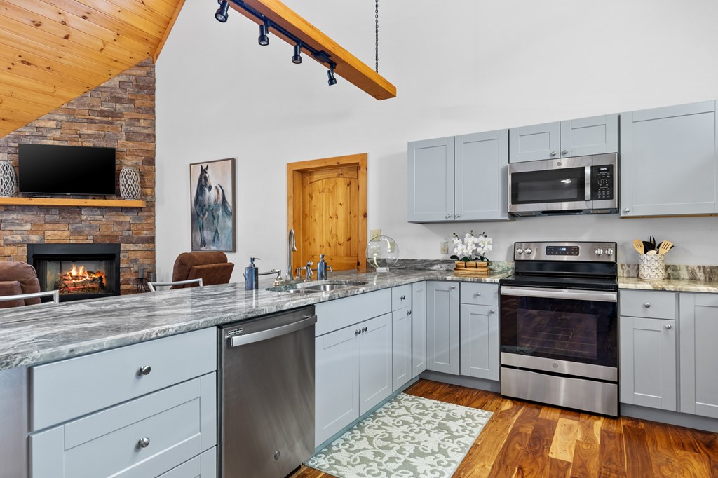 417152 Copperhill Residential