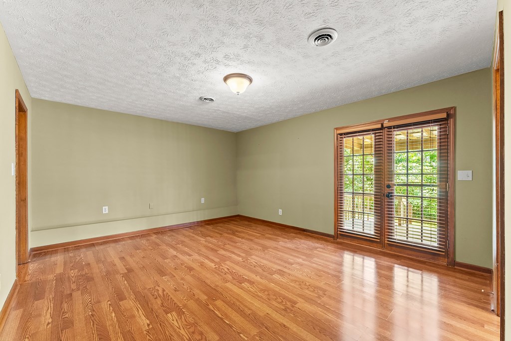 417153 Dahlonega Residential