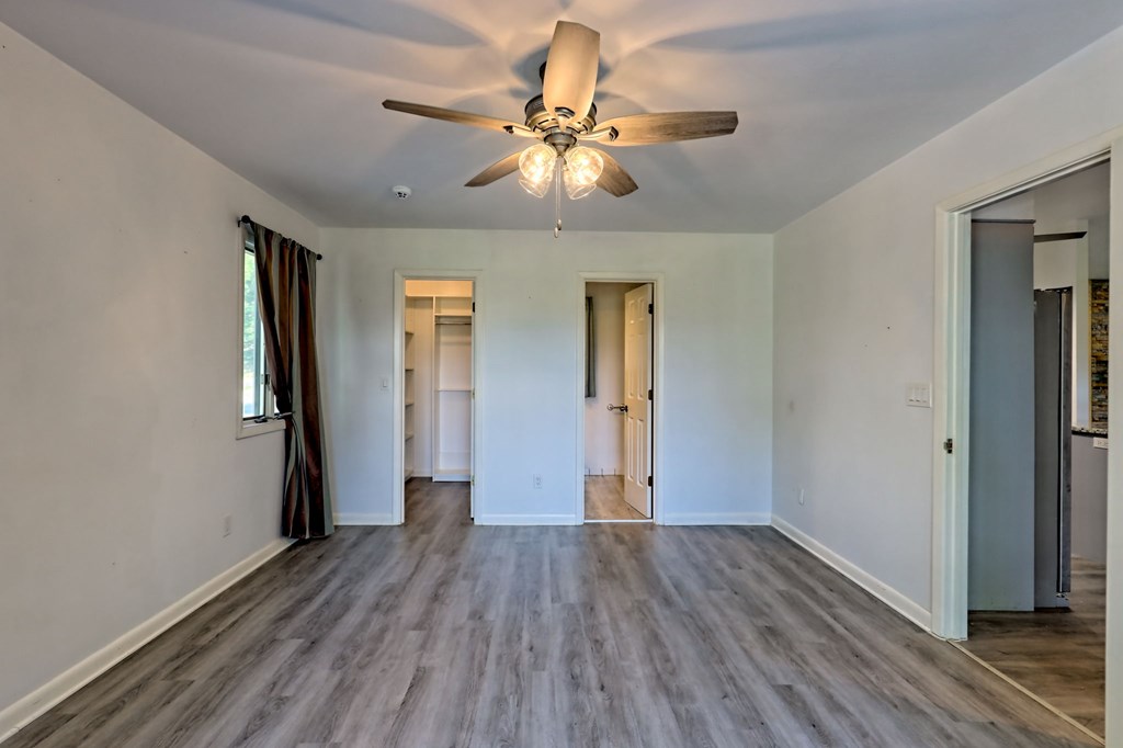 417175 Young Harris Residential