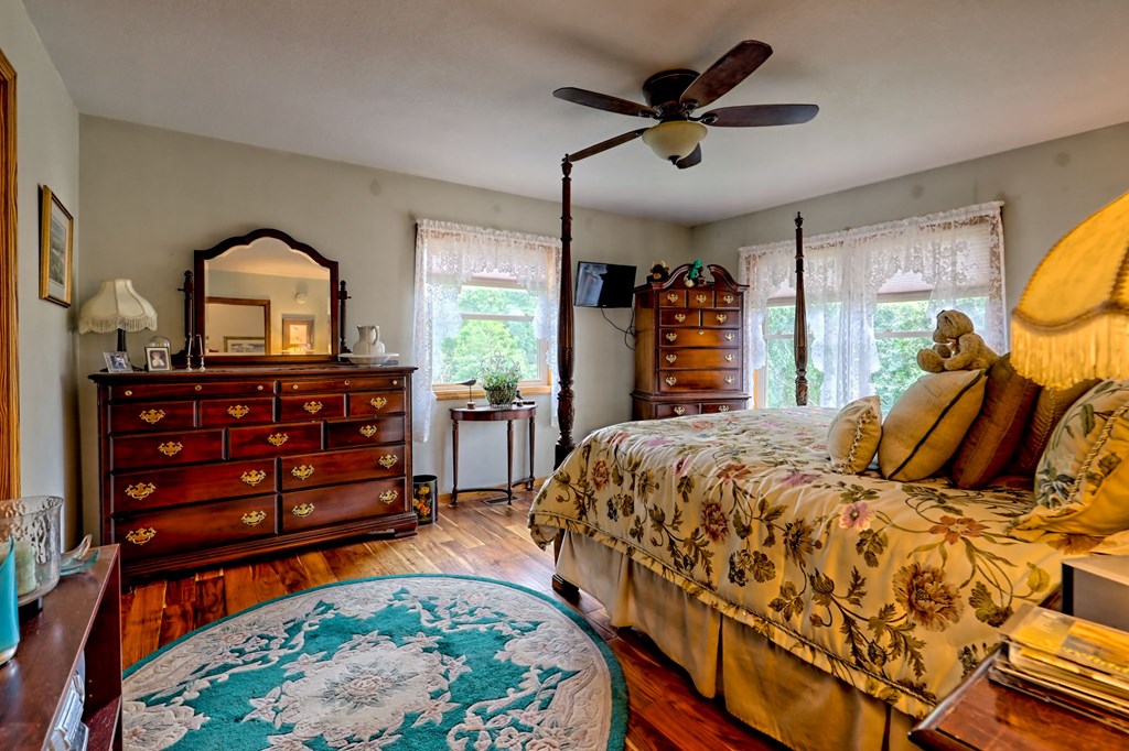 417184 Hayesville Residential