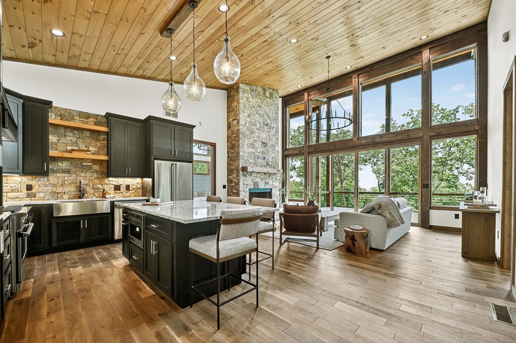 417186 Ellijay Residential