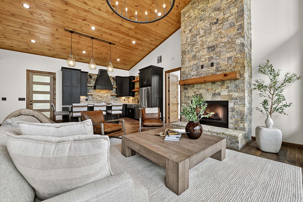 417186 Ellijay Residential