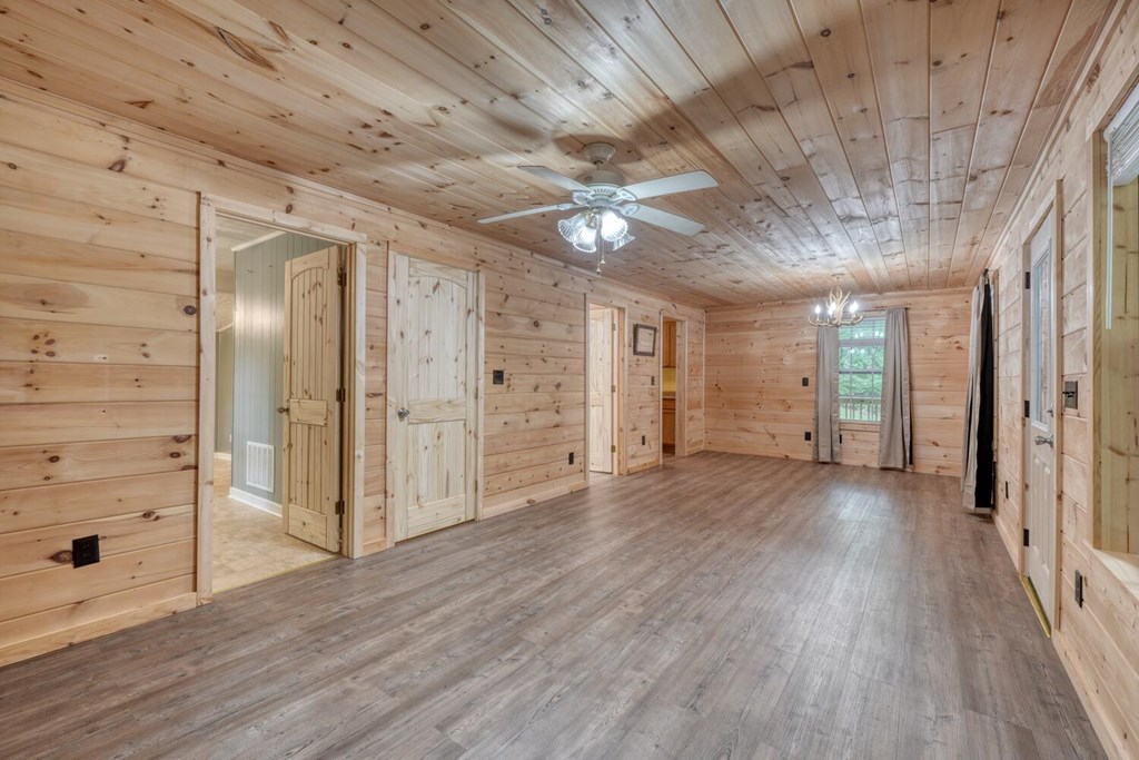 417187 Blairsville Residential