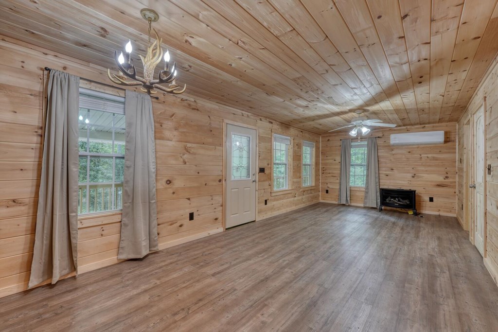 417187 Blairsville Residential