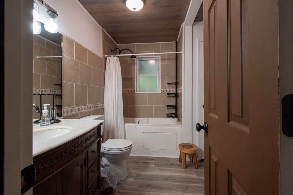 417195 Blairsville Residential