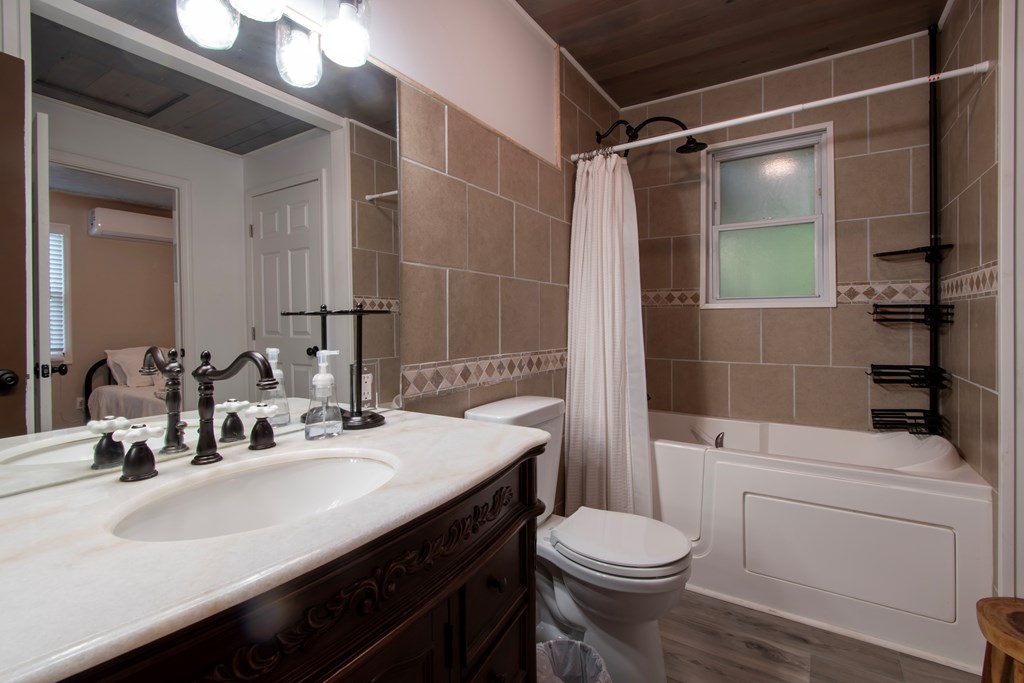 417195 Blairsville Residential