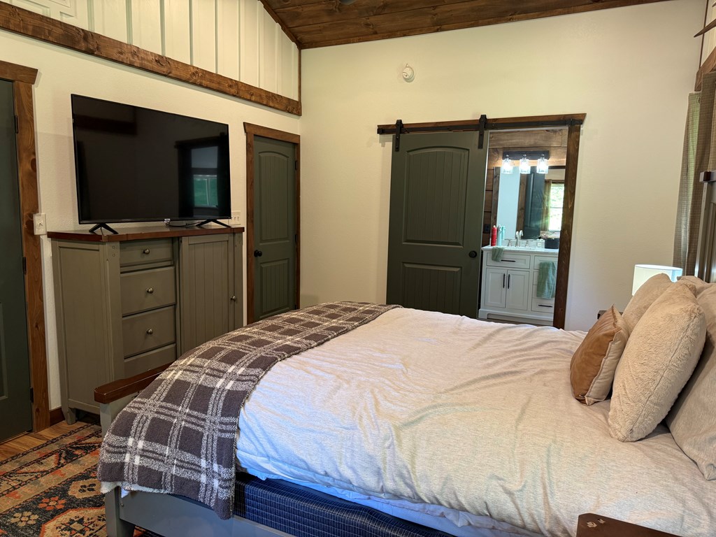 417207 Mineral Bluff Residential