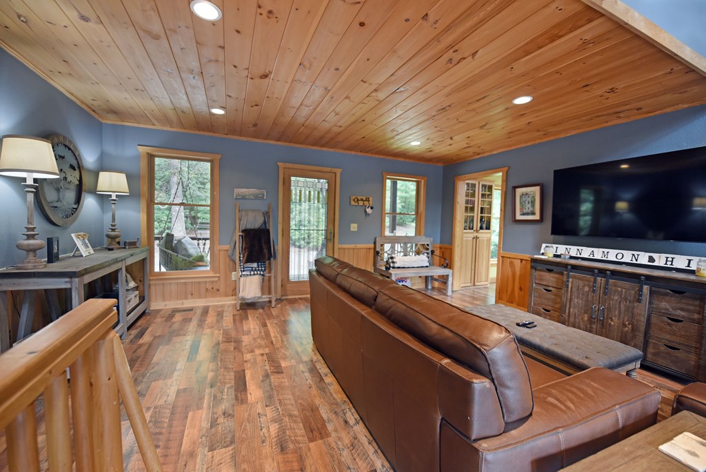 417209 Blue Ridge Residential