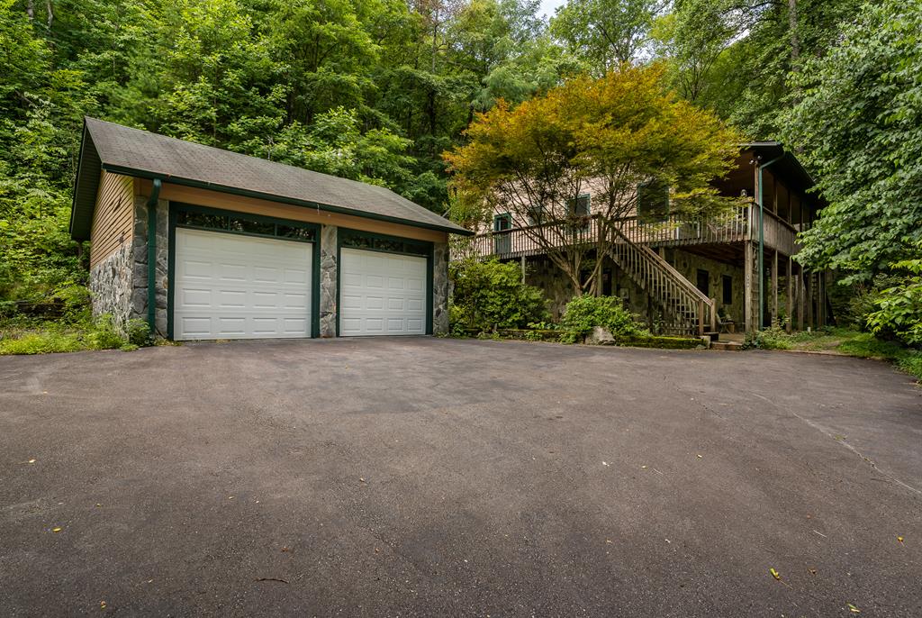 417215 Andrews Residential