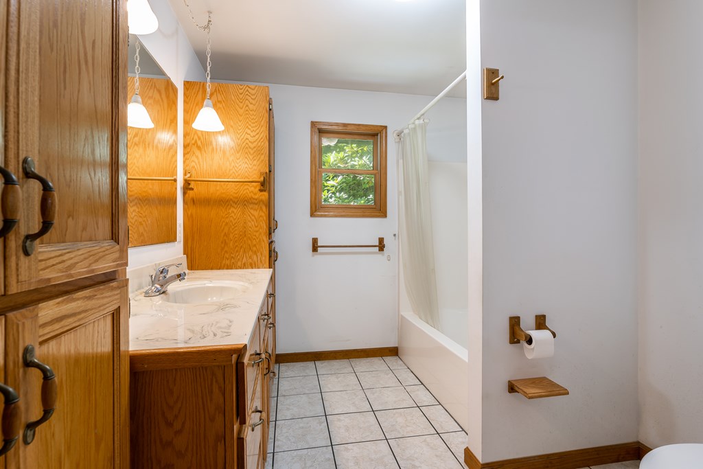 417215 Andrews Residential