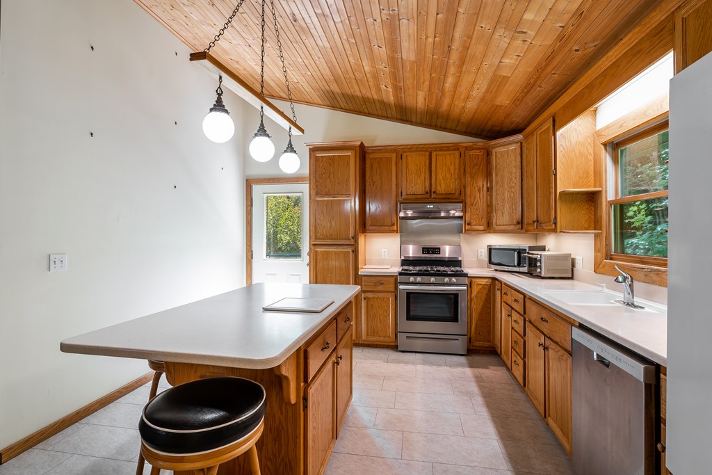 417215 Andrews Residential