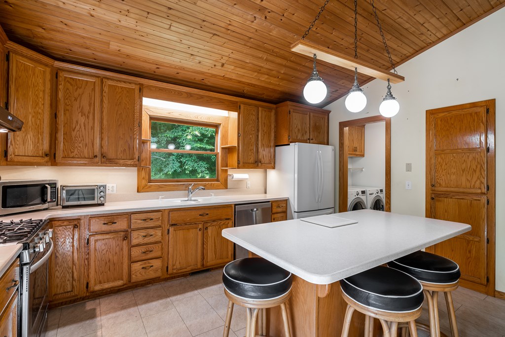 417215 Andrews Residential