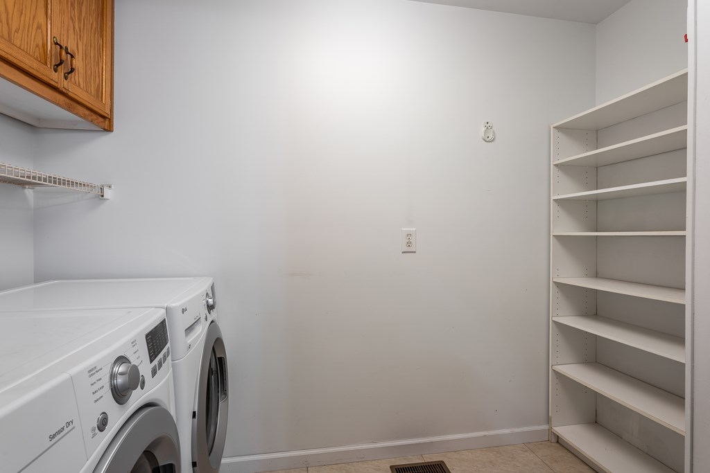 417215 Andrews Residential