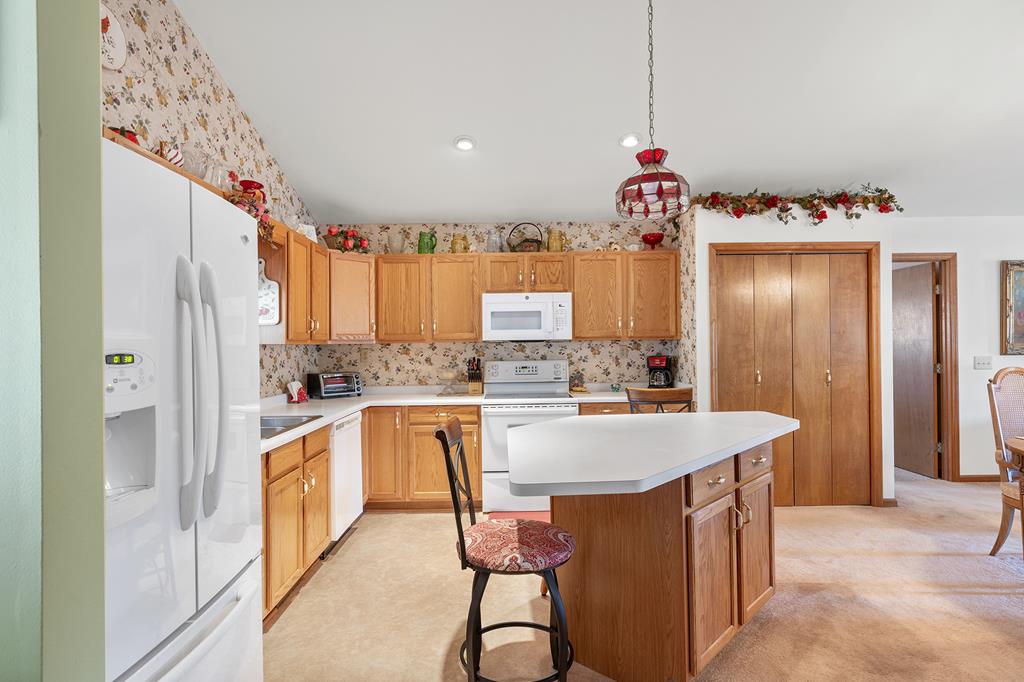 417220 Young Harris Residential
