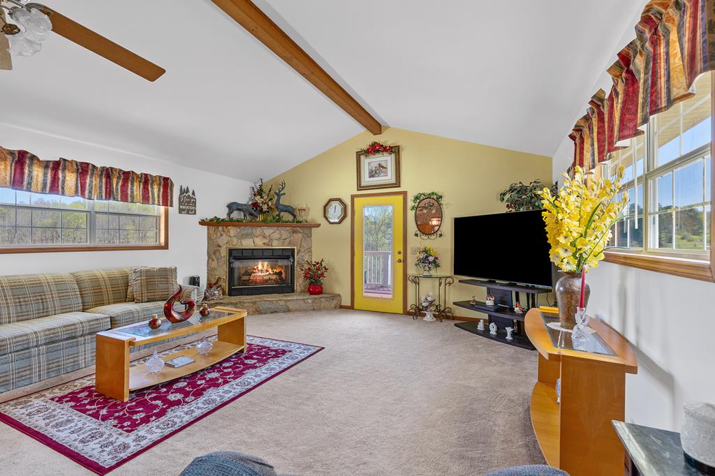 417220 Young Harris Residential