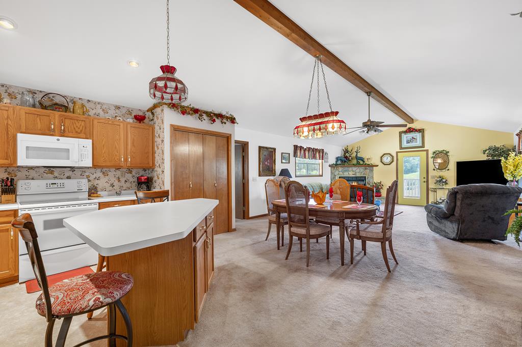 417220 Young Harris Residential