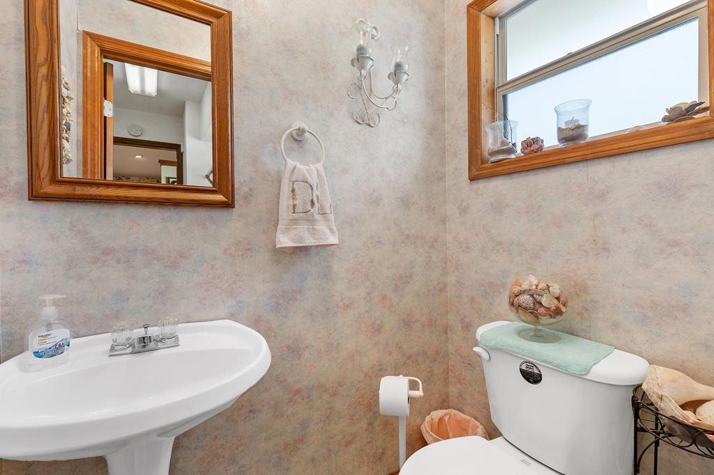 417220 Young Harris Residential