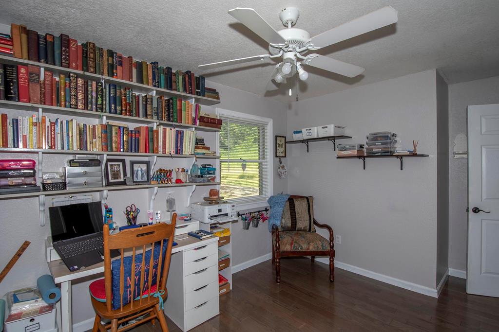 417227 Hayesville Residential