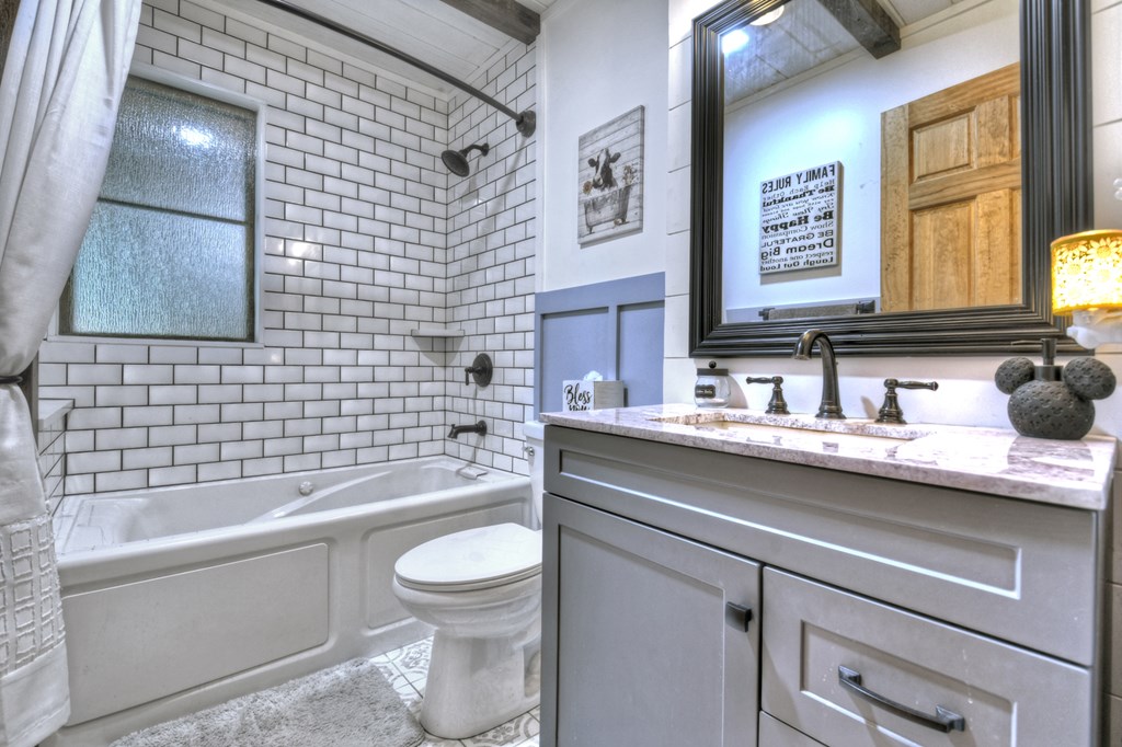 417229 Blue Ridge Residential