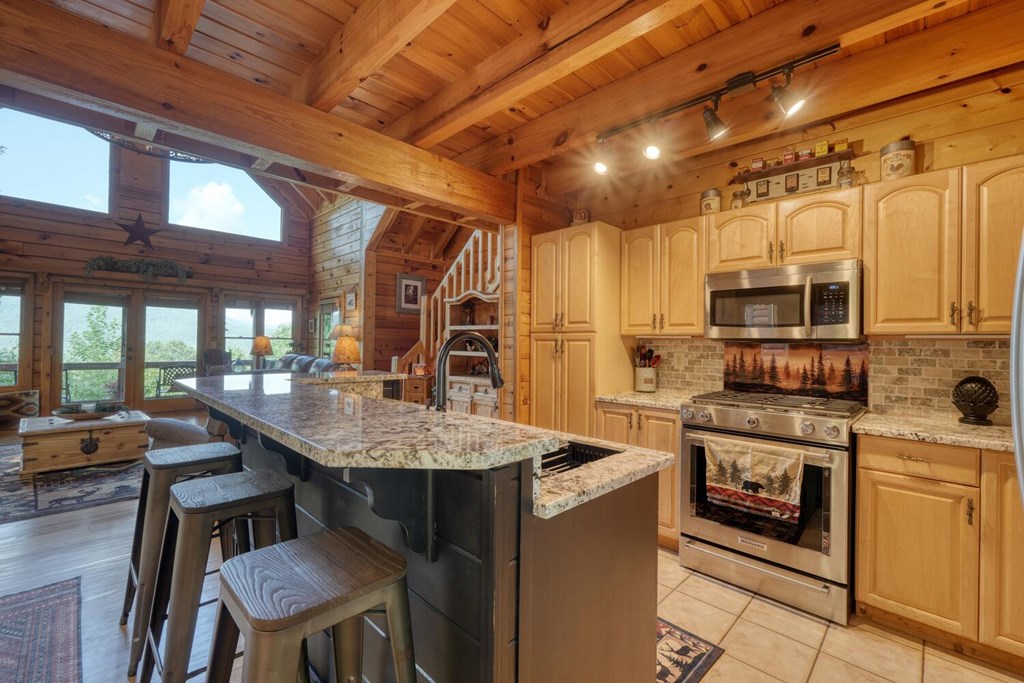 417233 Blairsville Residential
