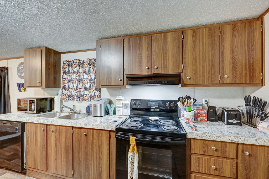 417237 Ellijay Residential