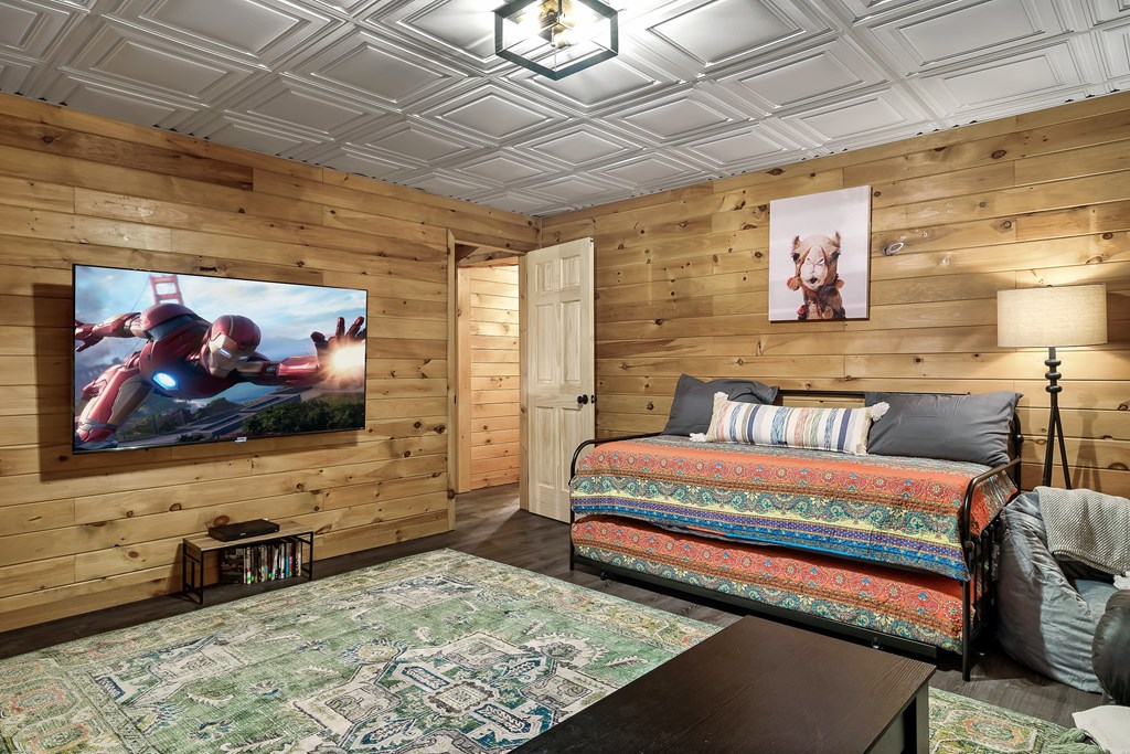 417242 Blue Ridge Residential