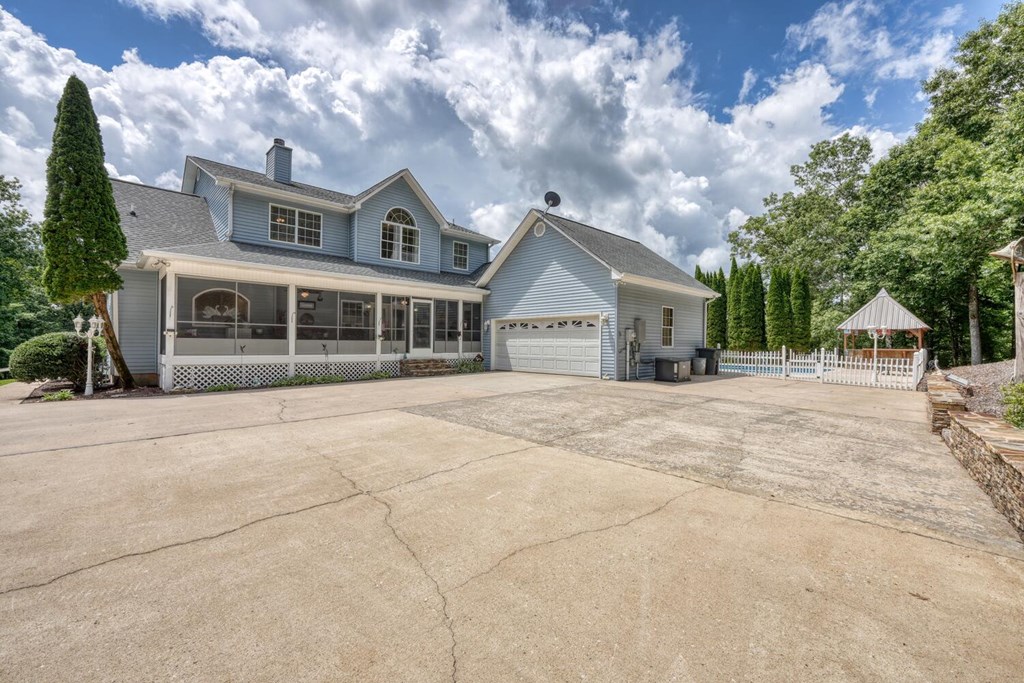 417244 Blairsville Residential