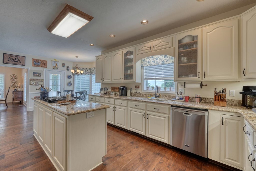 417244 Blairsville Residential