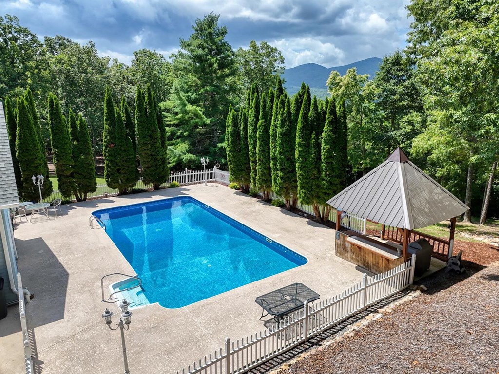 417244 Blairsville Residential