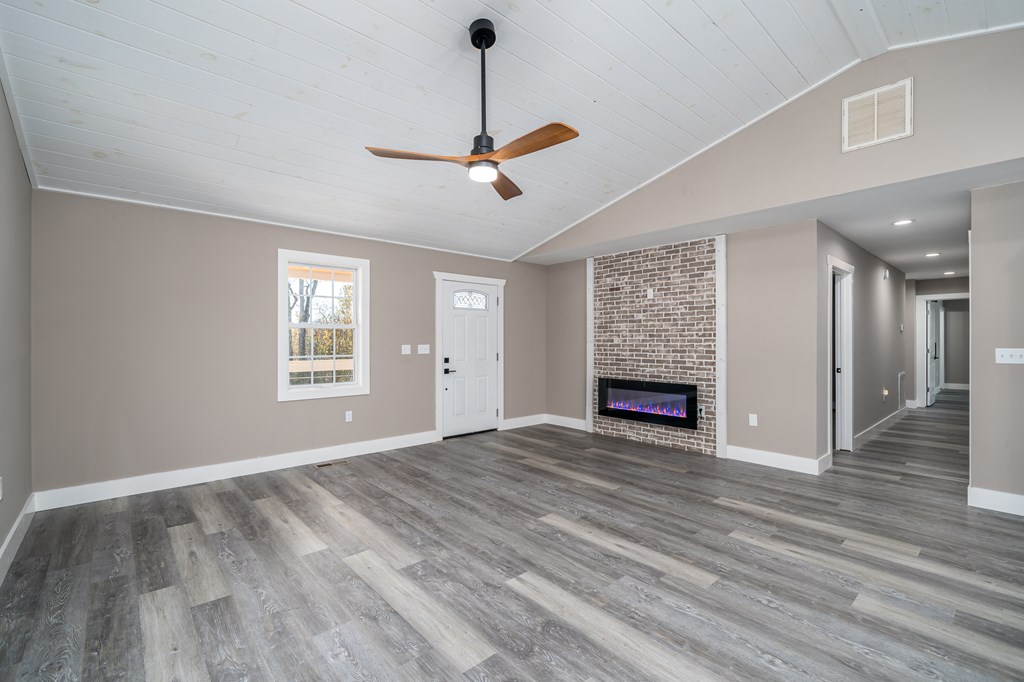 417253 Blue Ridge Residential