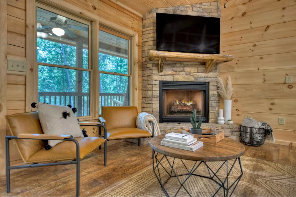 417256 Blue Ridge Residential