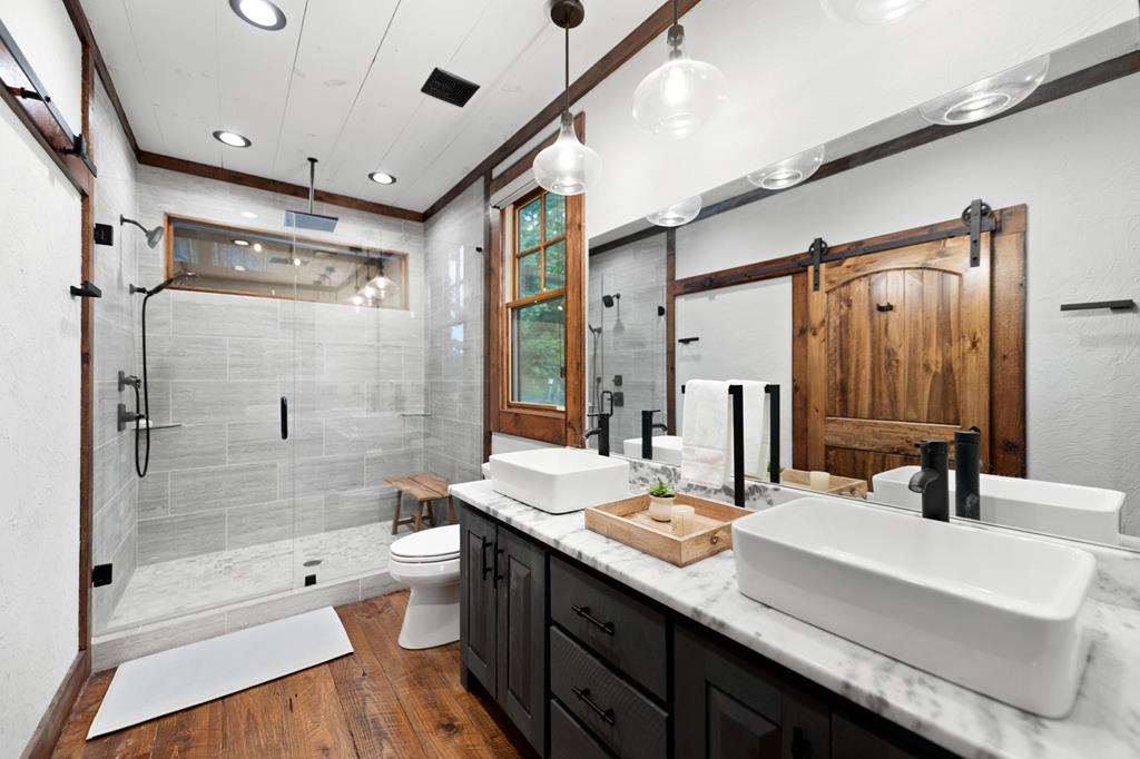 417263 Blue Ridge Residential