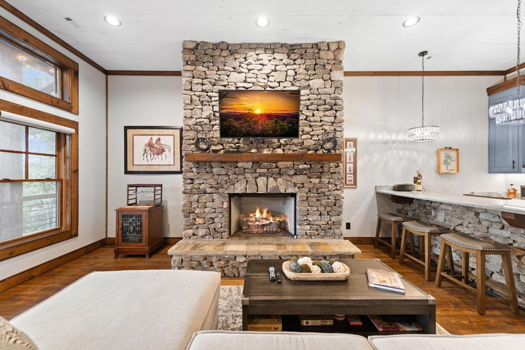 417263 Blue Ridge Residential