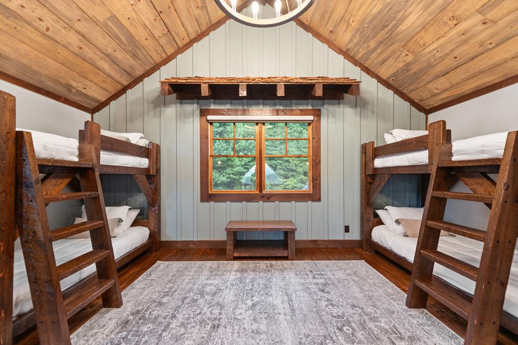 417263 Blue Ridge Residential