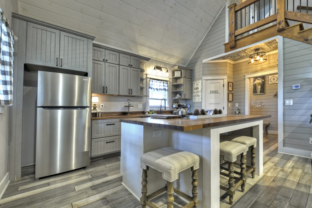 417265 Ellijay Residential