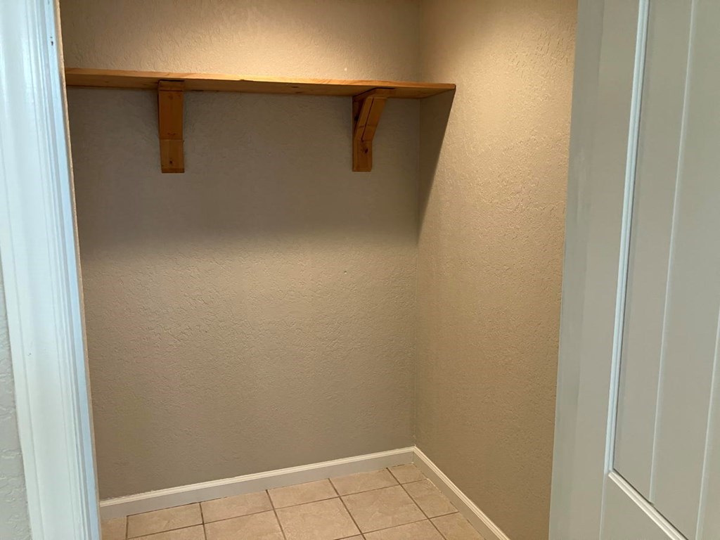 417266 Murphy Residential