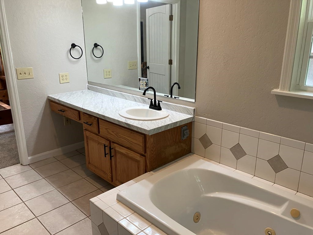417266 Murphy Residential