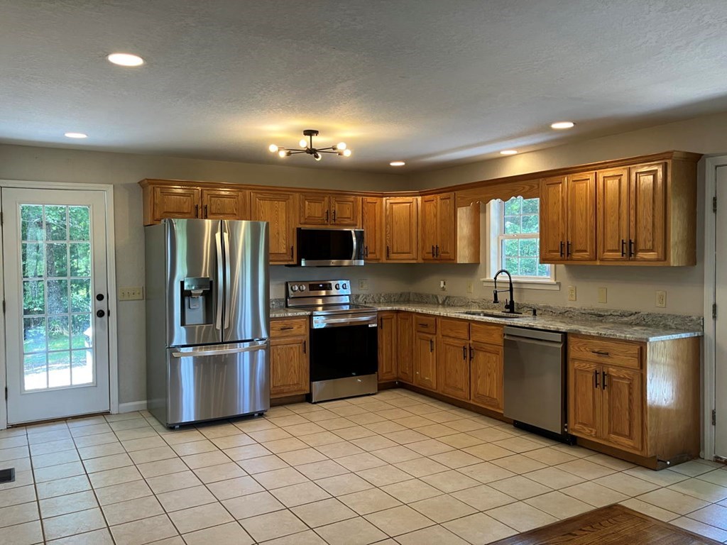 417266 Murphy Residential
