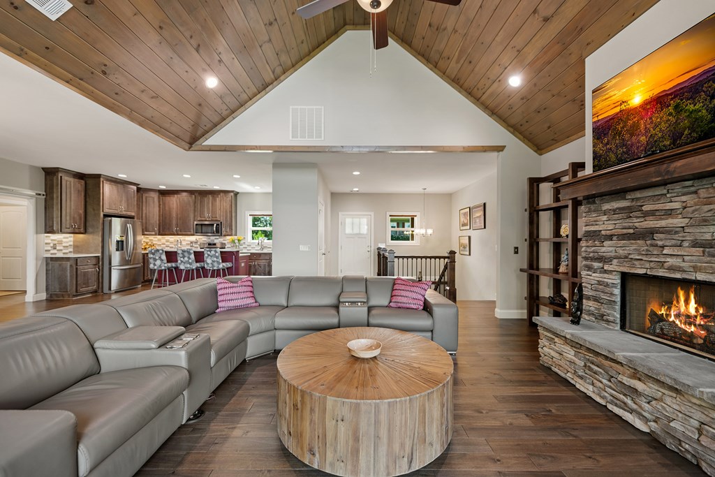 417269 Ellijay Residential