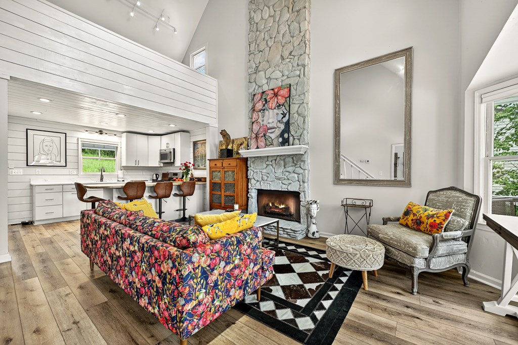 417271 Blairsville Residential