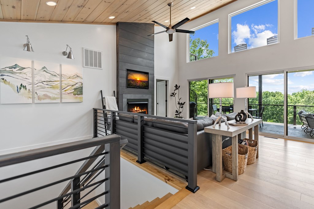 417278 Blue Ridge Residential