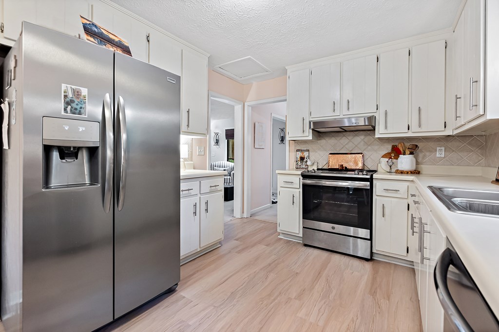 417285 Woodstock Residential