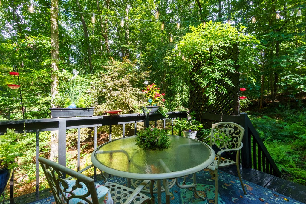 417285 Woodstock Residential