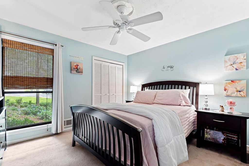 417285 Woodstock Residential