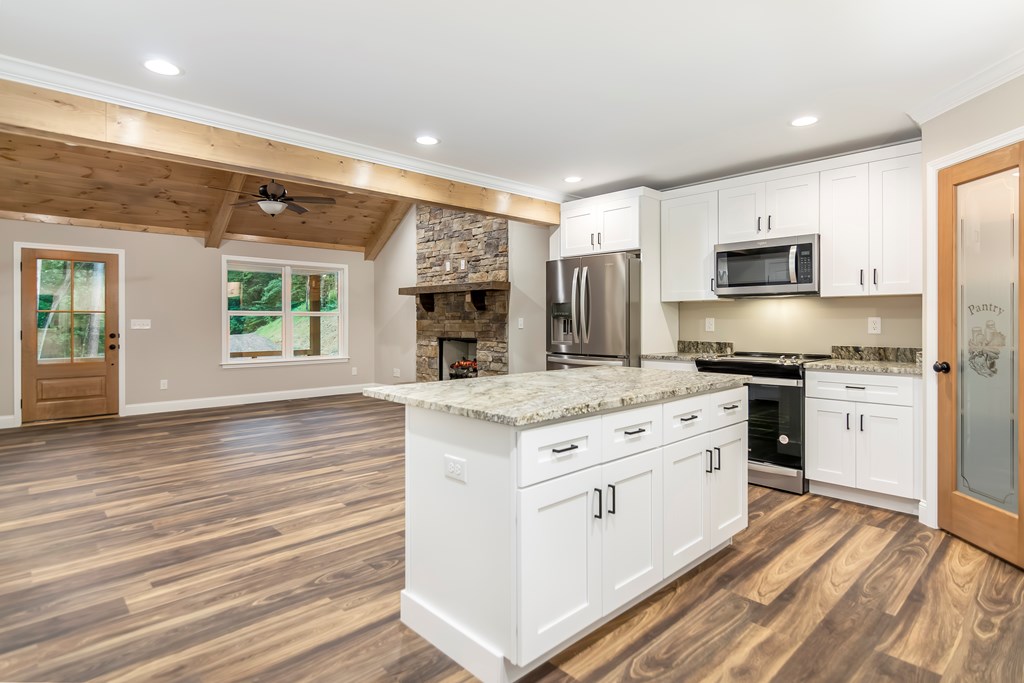 417290 Ellijay Residential
