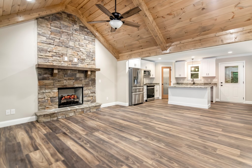 417290 Ellijay Residential