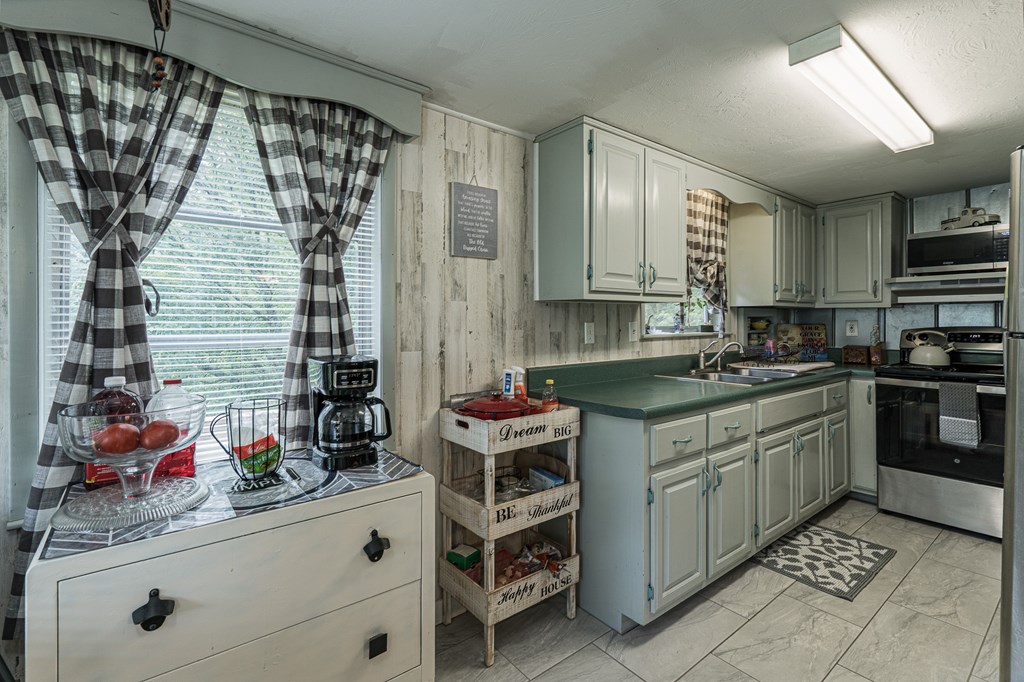 417291 Murphy Residential