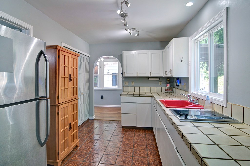 417293 Dawsonville Residential