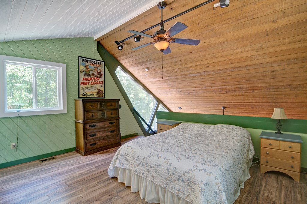 417293 Dawsonville Residential