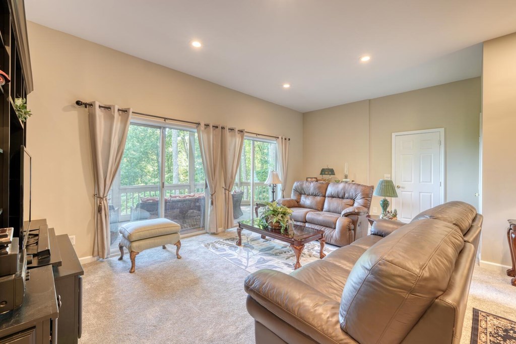417299 Blairsville Residential